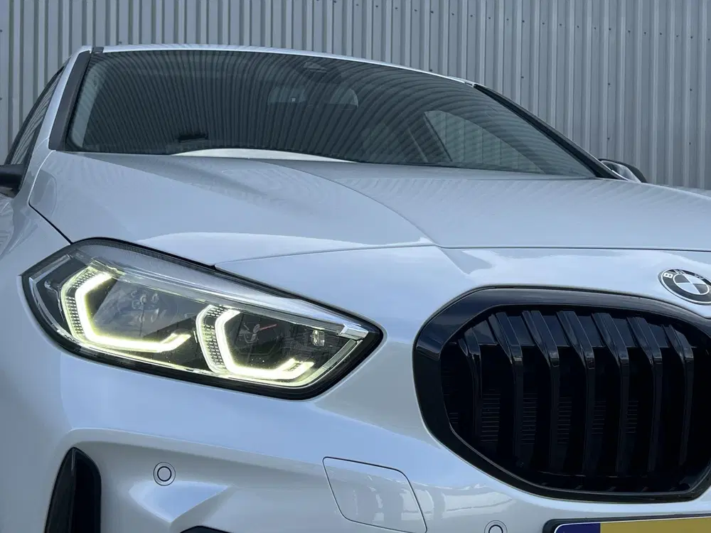 BMW 1-serie 116i M SPORT SHADOW LINE LED NIEUWSTAAT uit 2023, foto 9