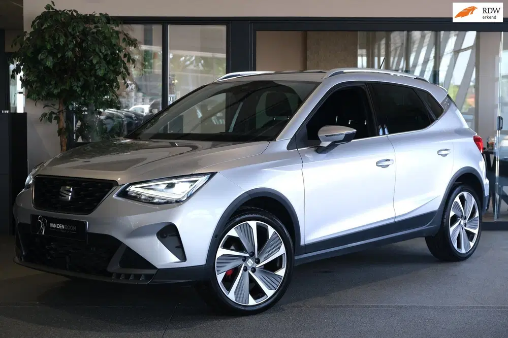 SEAT Arona 1.0 TSI FR DSG Facelift Virtual Navi Led C uit 2022