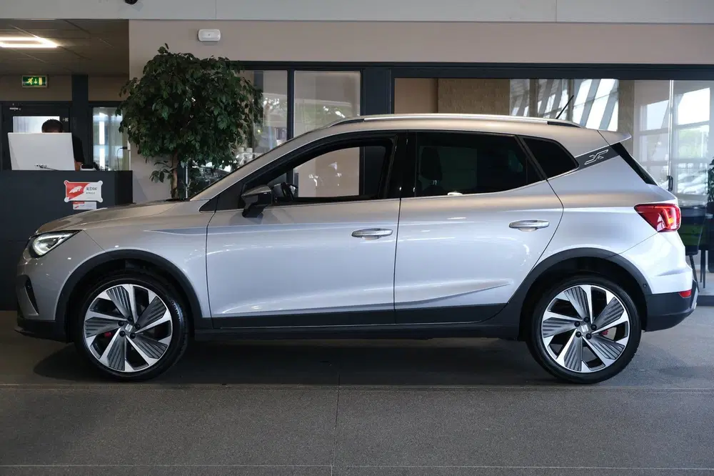 SEAT Arona 1.0 TSI FR DSG Facelift Virtual Navi Led C uit 2022, foto 9