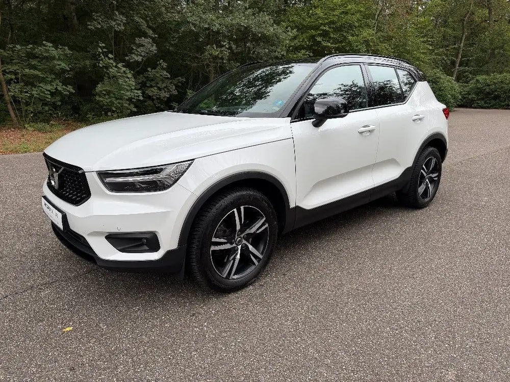 Volvo XC40 T4 AWD R-Design 150dkm 2019 Trekgewicht 2000KG uit 2019