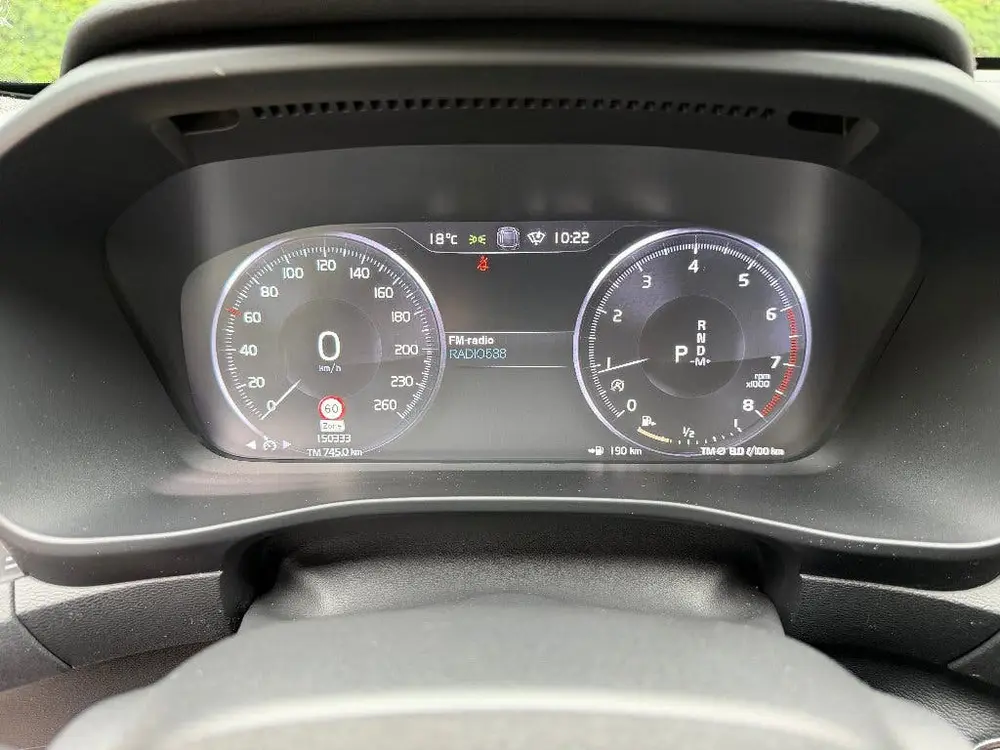 Volvo XC40 T4 AWD R-Design 150dkm 2019 Trekgewicht 2000KG uit 2019, foto 12
