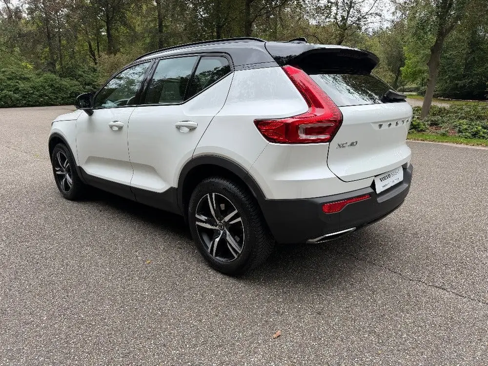 Volvo XC40 T4 AWD R-Design 150dkm 2019 Trekgewicht 2000KG uit 2019, foto 5