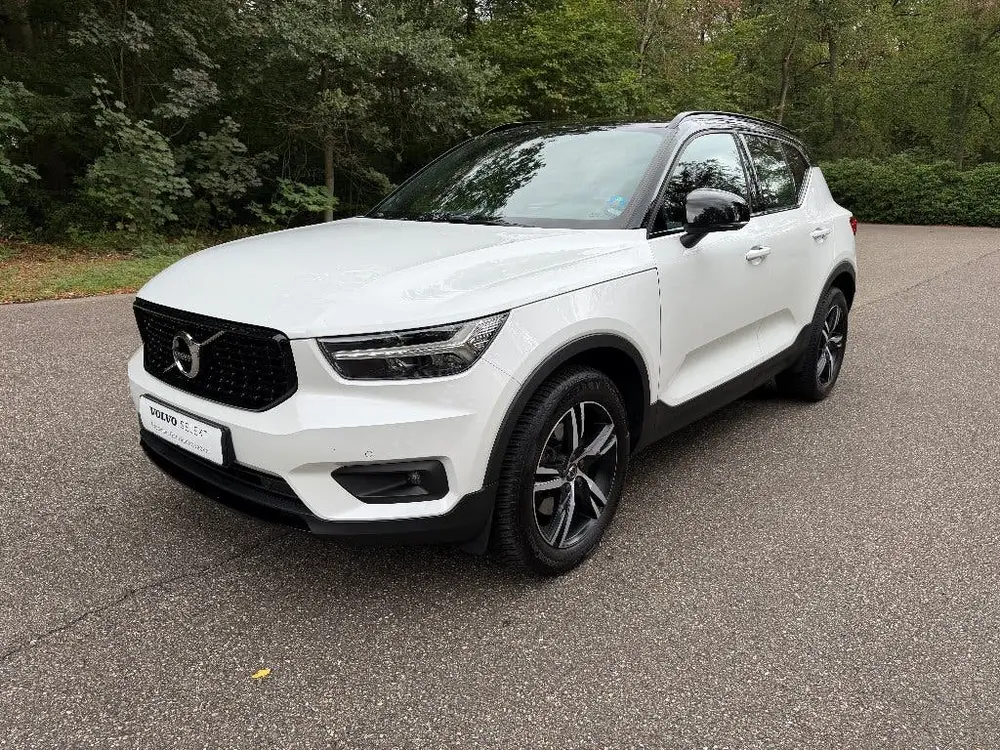 Volvo XC40 T4 AWD R-Design 150dkm 2019 Trekgewicht 2000KG uit 2019, foto 9