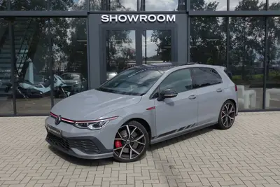 Volkswagen Golf 2.0 TSI GTI CLUBSPORT PANO CAM uit 2022