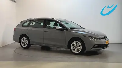 Volkswagen Golf Variant 1.0 eTSI DSG Life Sfeerverlichting N uit 2022