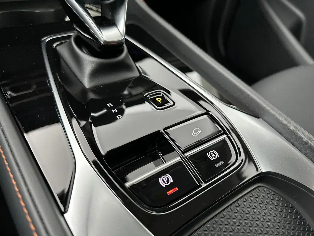 MG HS PHEV 1.5 272pk Aut Comfort uit 2024, foto 14