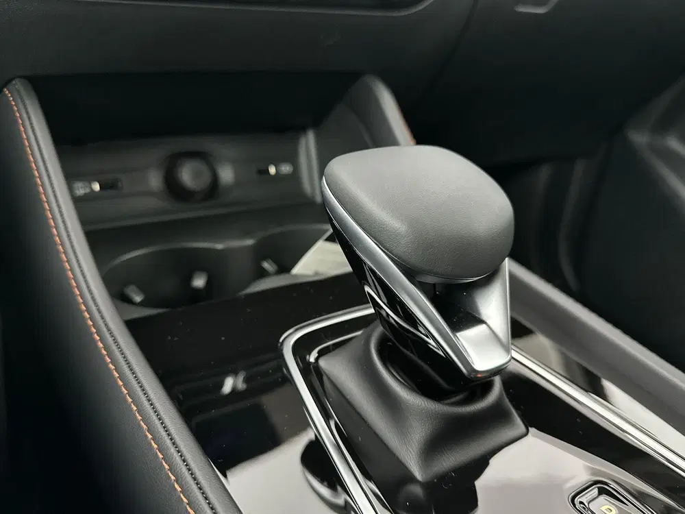 MG HS PHEV 1.5 272pk Aut Comfort uit 2024, foto 15