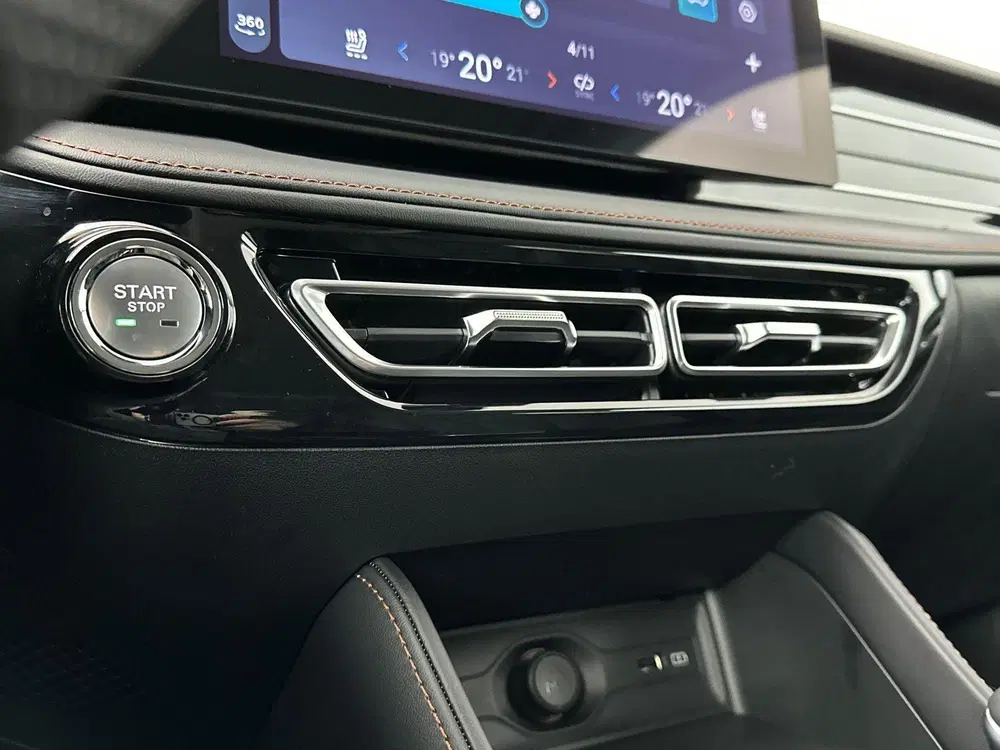 MG HS PHEV 1.5 272pk Aut Comfort uit 2024, foto 16