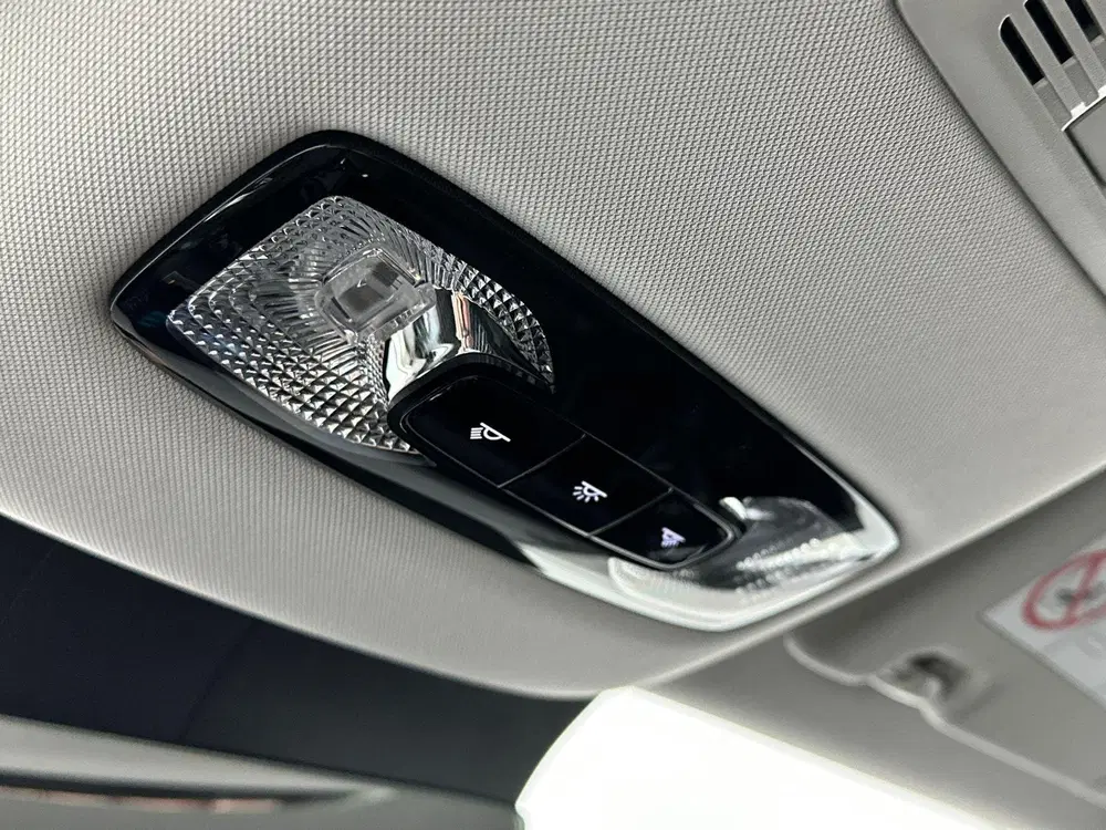 MG HS PHEV 1.5 272pk Aut Comfort uit 2024, foto 19