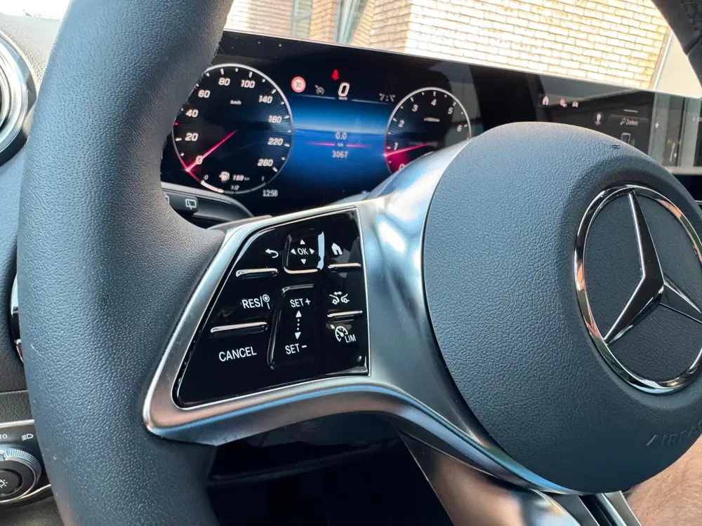 Mercedes-Benz B-Klasse 200 Luxury Line uit 2025, foto 10
