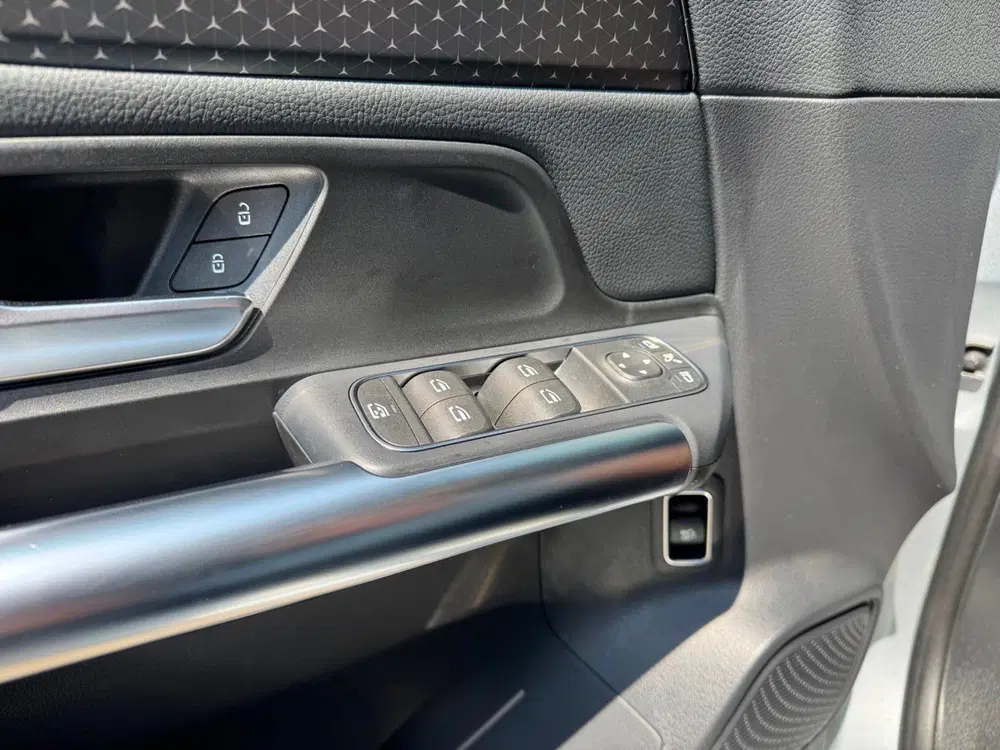 Mercedes-Benz B-Klasse 200 Luxury Line uit 2025, foto 14