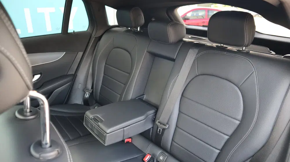 Mercedes-Benz EQC 400 4MATIC Premium 80 kWh Pano Trekhaak Ma uit 2021, foto 11