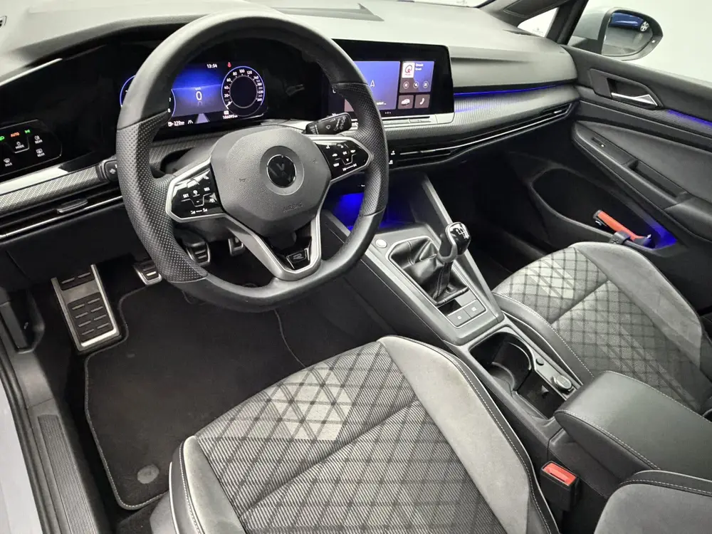 Volkswagen Golf 1.5 TSI R-Line | Panoramadak | Adaptive Crui uit 2022, foto 15