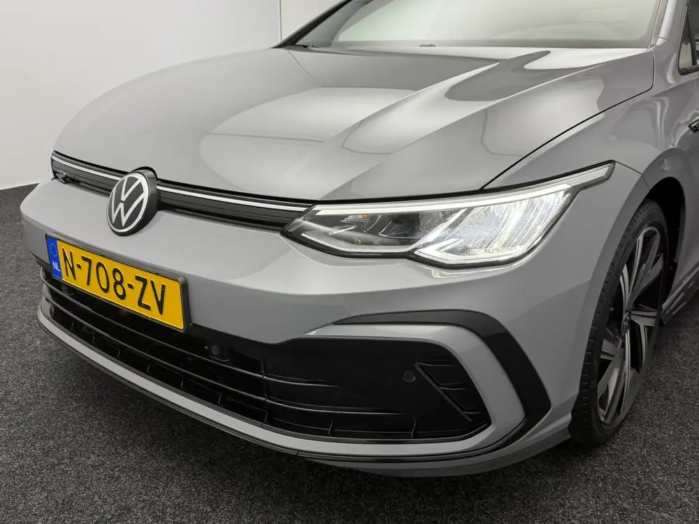 Volkswagen Golf 1.5 TSI R-Line | Panoramadak | Adaptive Crui uit 2022, foto 17
