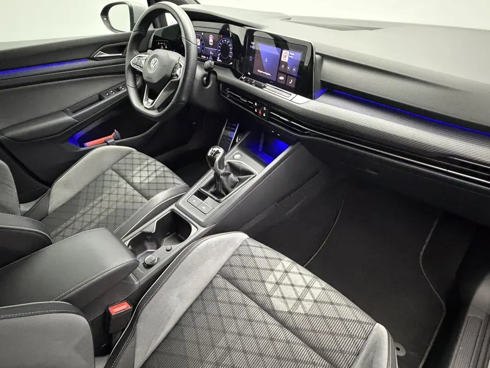 Volkswagen Golf 1.5 TSI R-Line | Panoramadak | Adaptive Crui uit 2022, foto 8