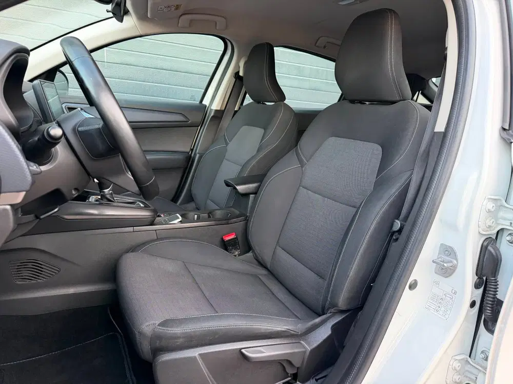 Renault Arkana 1.6 E-Tech Hybrid 145 Zen uit 2022, foto 17