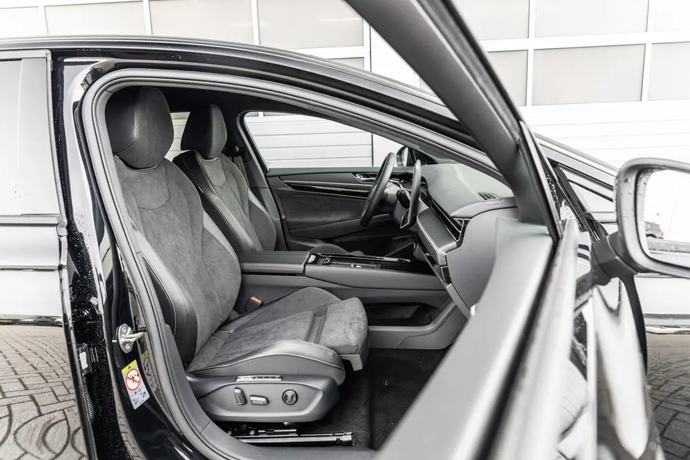 Volkswagen ID.7 286pk Pro Limited Edition 77 kWh | Trekhaak uit 2026, foto 14