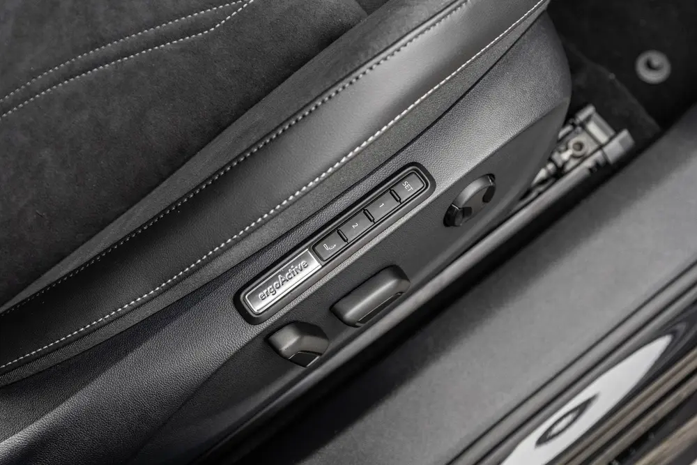 Volkswagen ID.7 286pk Pro Limited Edition 77 kWh | Trekhaak uit 2026, foto 16