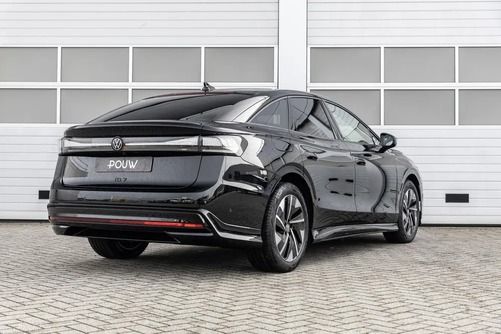 Volkswagen ID.7 286pk Pro Limited Edition 77 kWh | Trekhaak uit 2026, foto 2