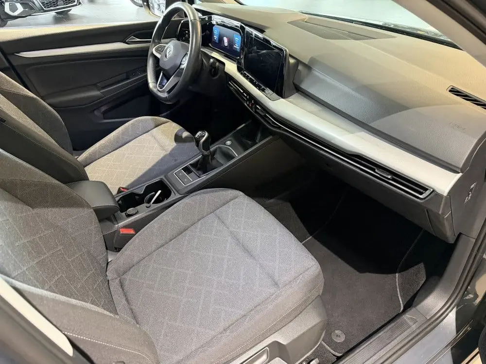Volkswagen Golf 1.0 TSI Life (bj 2022) uit 2022, foto 3