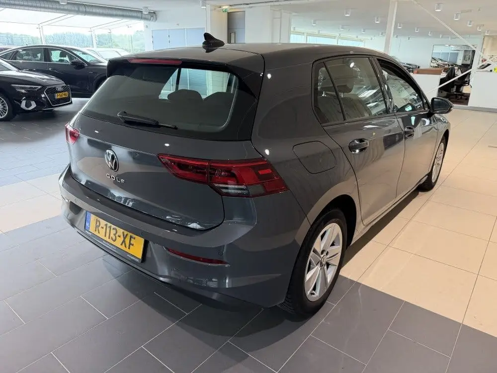 Volkswagen Golf 1.0 TSI Life (bj 2022) uit 2022, foto 4