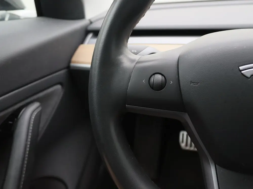 Tesla Model 3 Standard RWD Plus [ AUTOPILOT+60 kWh+PREMIUM A uit 2019, foto 20