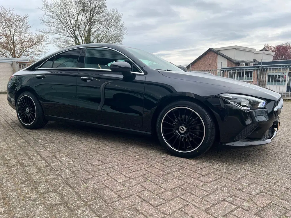 Mercedes-Benz CLA 180 Automaat uit 2021, foto 4