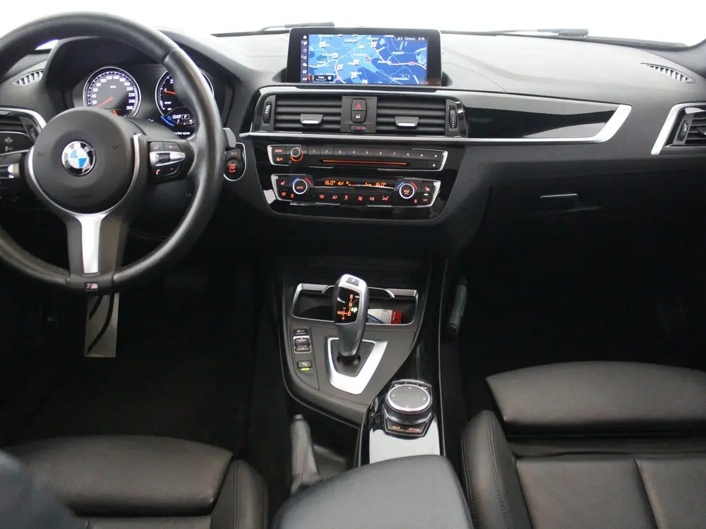 BMW 1-serie 118i Edition M Sport Shadow High Executive uit 2019, foto 7
