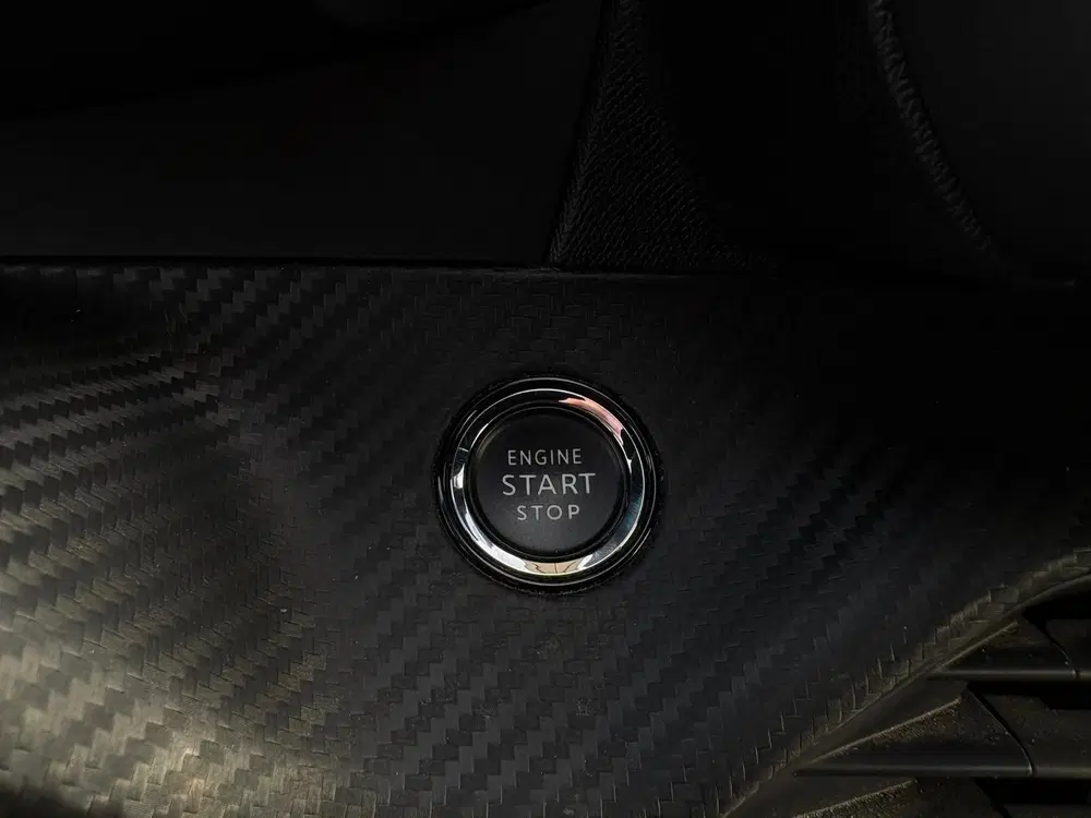 Peugeot 208 1.2 PureTech GT-Line uit 2020, foto 13
