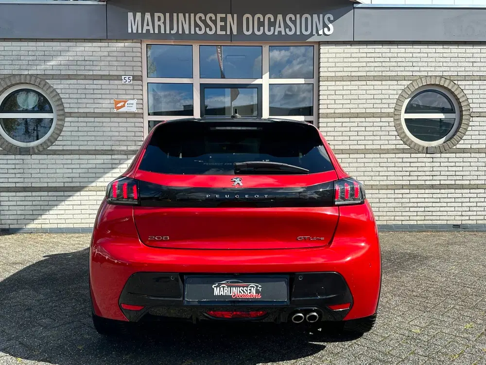 Peugeot 208 1.2 PureTech GT-Line uit 2020, foto 6