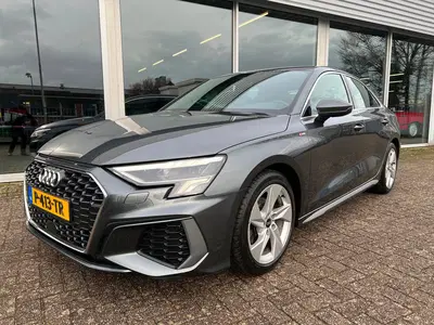 Audi A3 30 TFSI S Line Automaat uit 2022