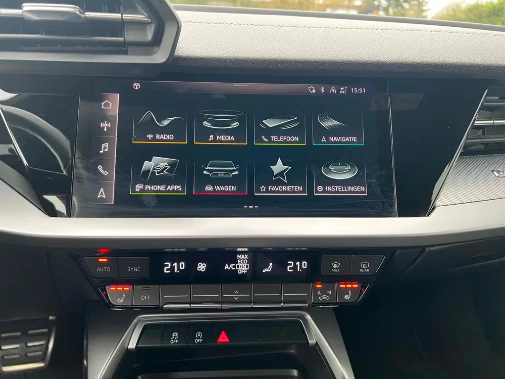 Audi A3 30 TFSI S Line Automaat uit 2022, foto 14