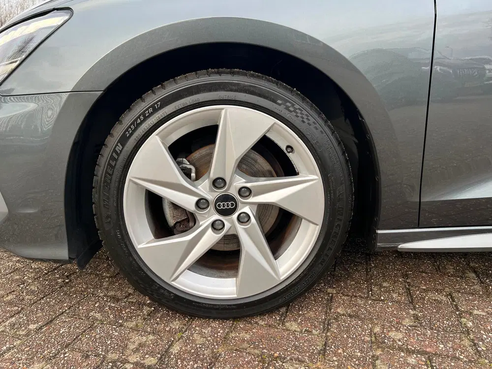 Audi A3 30 TFSI S Line Automaat uit 2022, foto 9