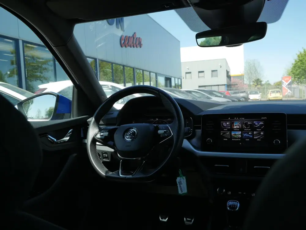 Skoda Kamiq 1.0 TSI Greentech 110pk Sport Business uit 2021, foto 10