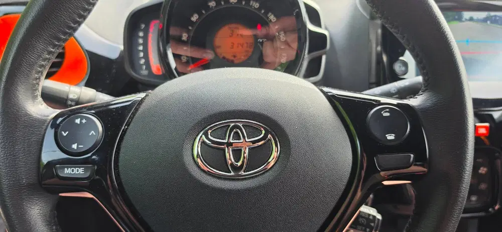 Toyota Aygo 1.0 VVT-i x JBL Uniek Clima Carplay Camera uit 2021, foto 11