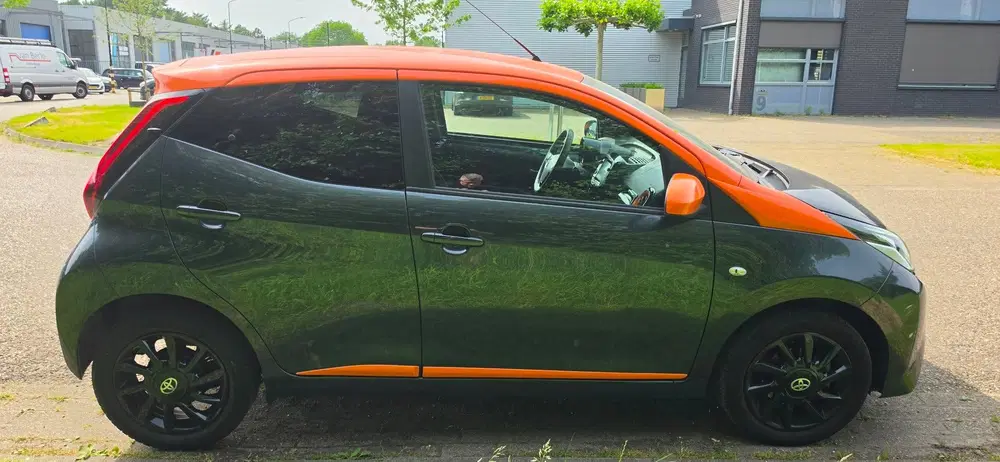 Toyota Aygo 1.0 VVT-i x JBL Uniek Clima Carplay Camera uit 2021, foto 4
