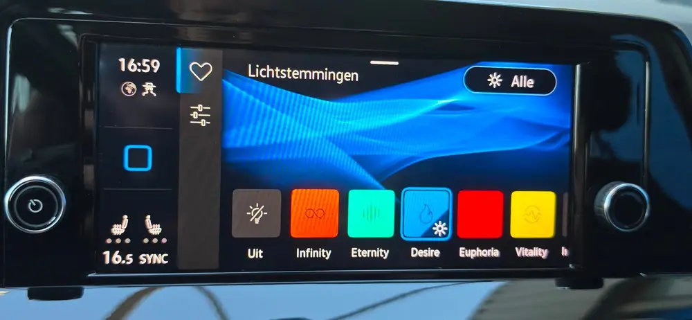 Volkswagen Golf 1.0 eTSI ACC Carplay Sfeer Clima Trekhaak uit 2020, foto 16