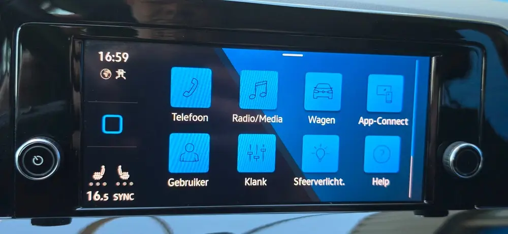 Volkswagen Golf 1.0 eTSI ACC Carplay Sfeer Clima Trekhaak uit 2020, foto 8