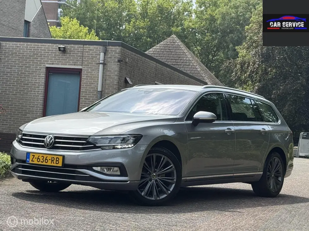 Volkswagen Passat Variant 1.5 TSI R-Line Business +/HUD/OHDO uit 2020