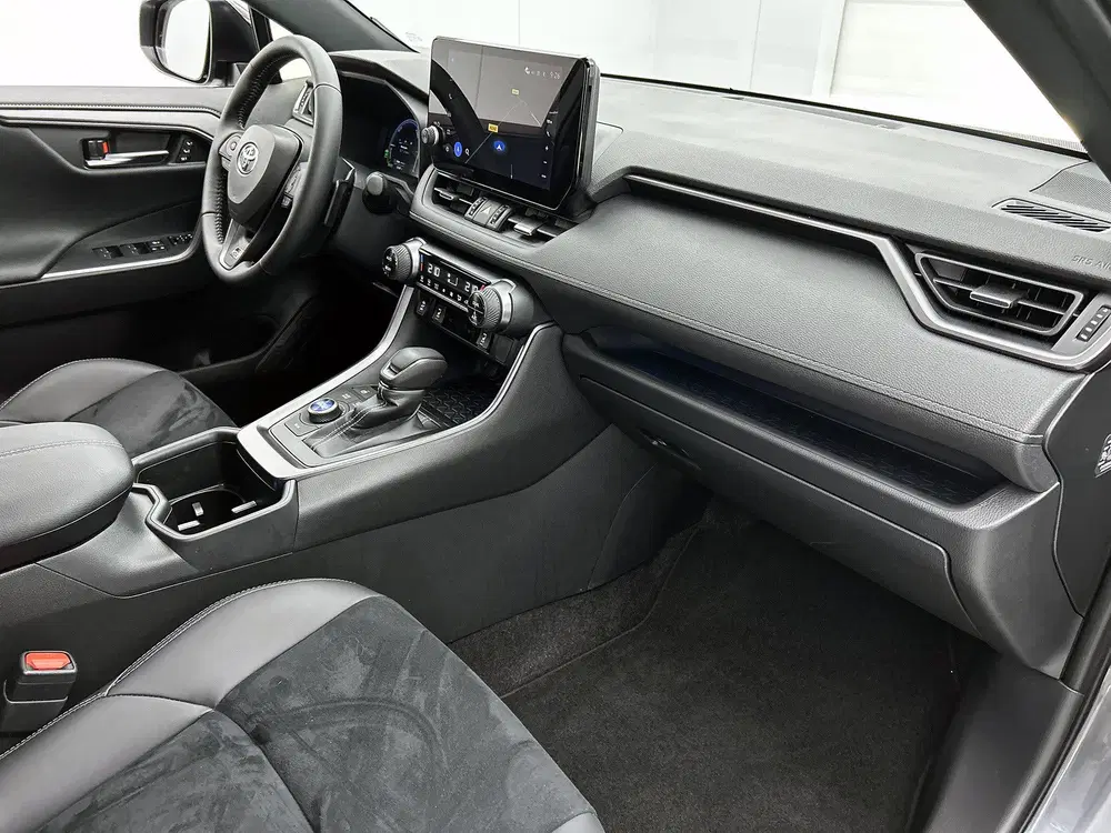 Toyota RAV 4 2.5 Plug-in Hybrid AWD GR SPORT uit 2025, foto 4