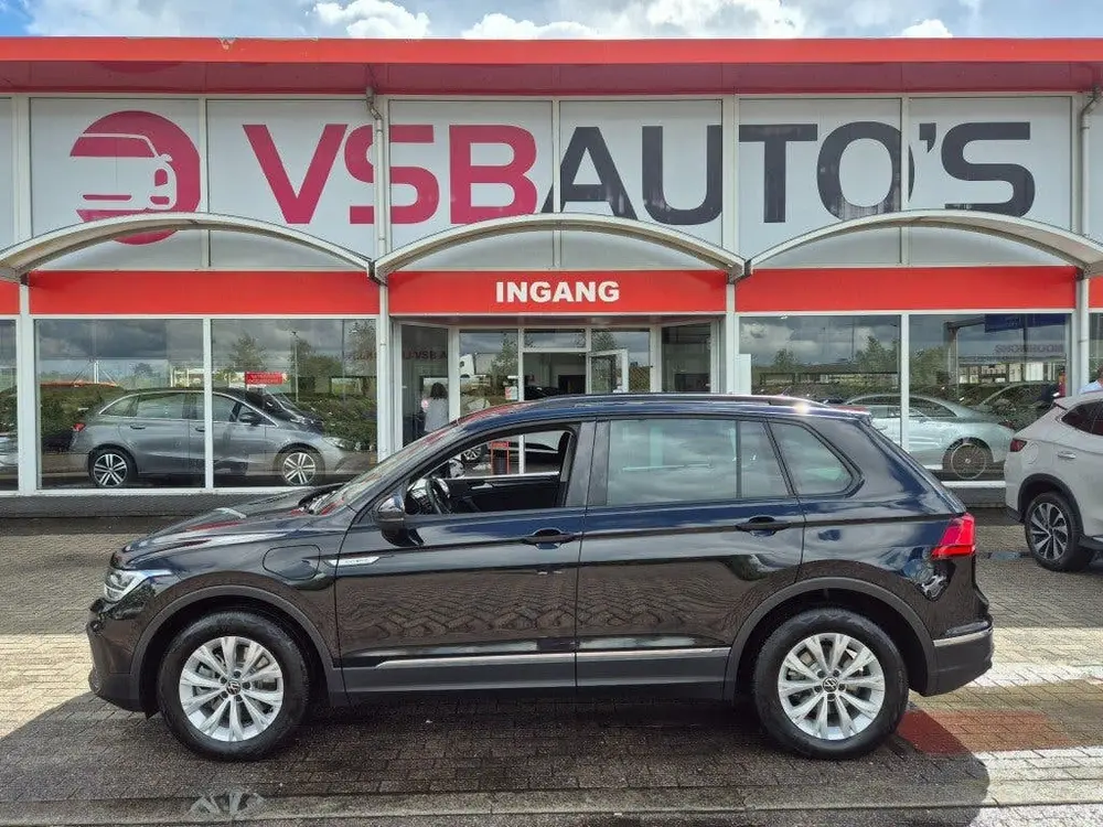 Volkswagen Tiguan 1.4 E-HYBRID 245PK AUTOMAAT NAVI CAMERA CA uit 2023, foto 2