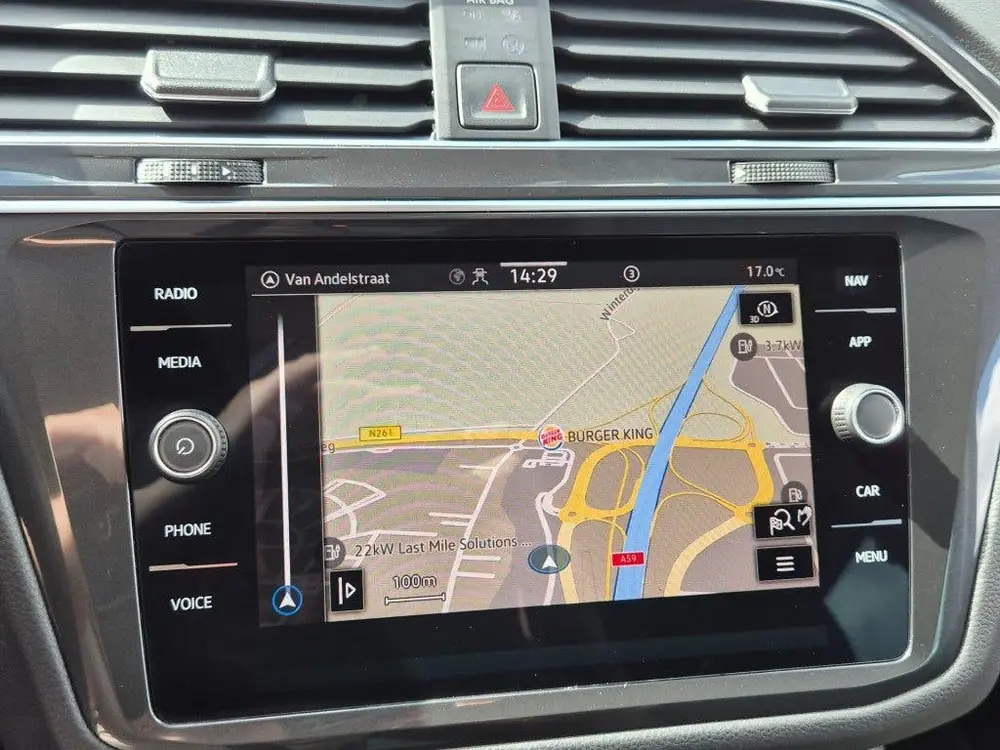 Volkswagen Tiguan 1.4 E-HYBRID 245PK AUTOMAAT NAVI CAMERA CA uit 2023, foto 7