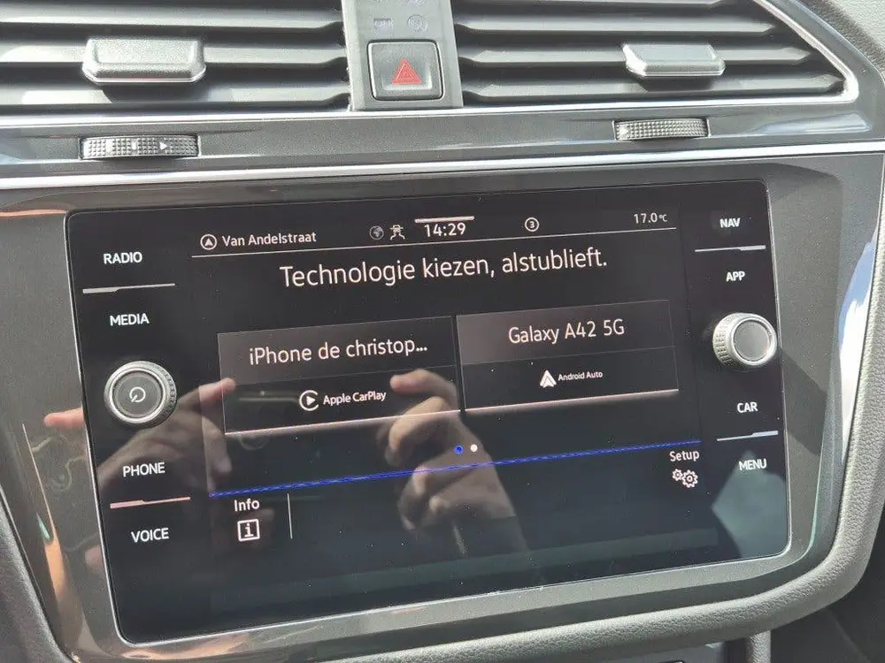 Volkswagen Tiguan 1.4 E-HYBRID 245PK AUTOMAAT NAVI CAMERA CA uit 2023, foto 9