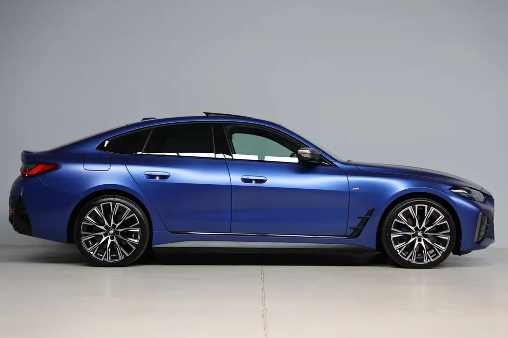 BMW i4 M50 High Executive M-sport uit 2021, foto 12