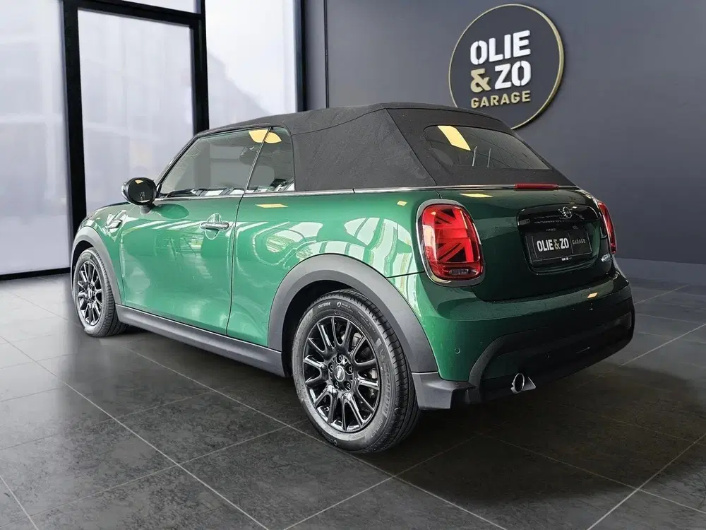 Mini Cabrio 1.5 Cooper Rockingham GT Edition uit 2023, foto 6