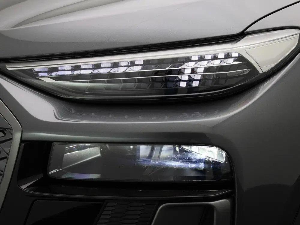 Audi Q6 e-tron edition 83 kWh 251 PK uit 2025, foto 16