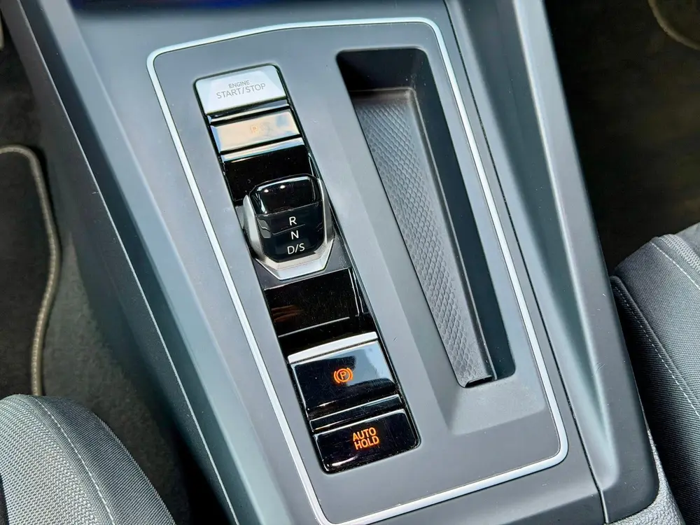 Volkswagen GOLF 1.0 eTSI Life Business DSG Apple carplay ! uit 2021, foto 14