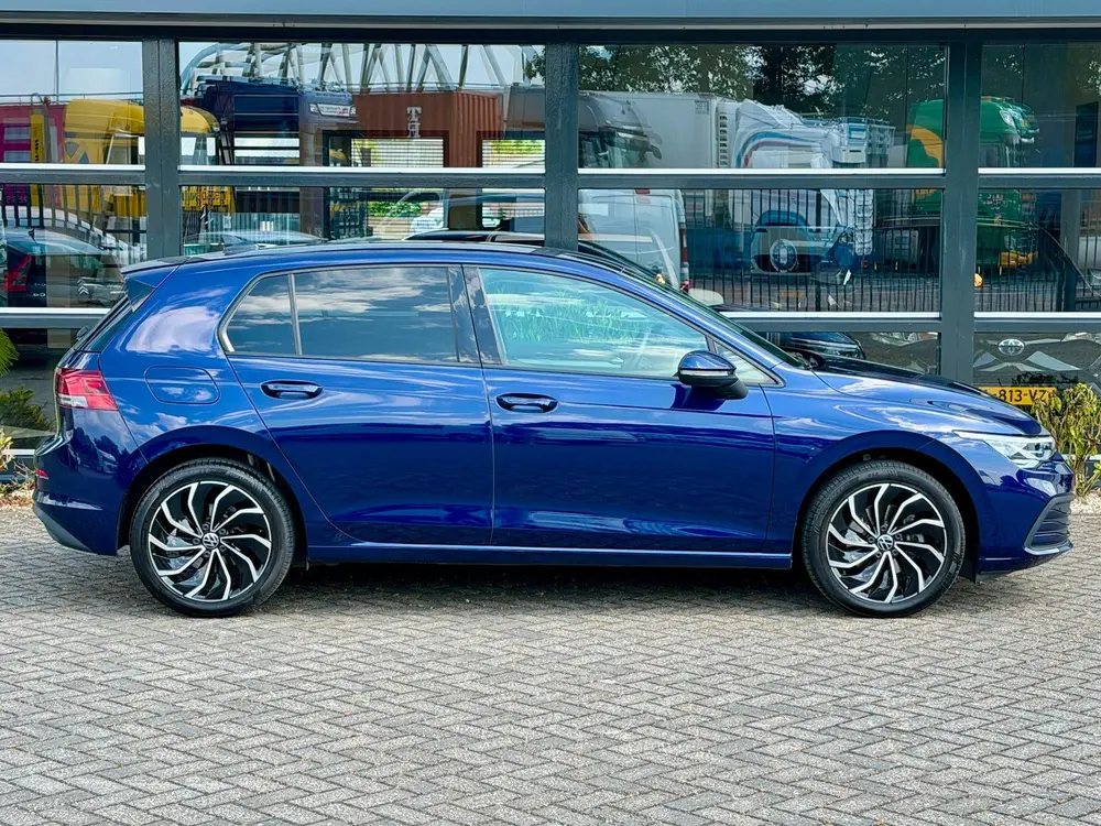 Volkswagen GOLF 1.0 eTSI Life Business DSG Apple carplay ! uit 2021, foto 3