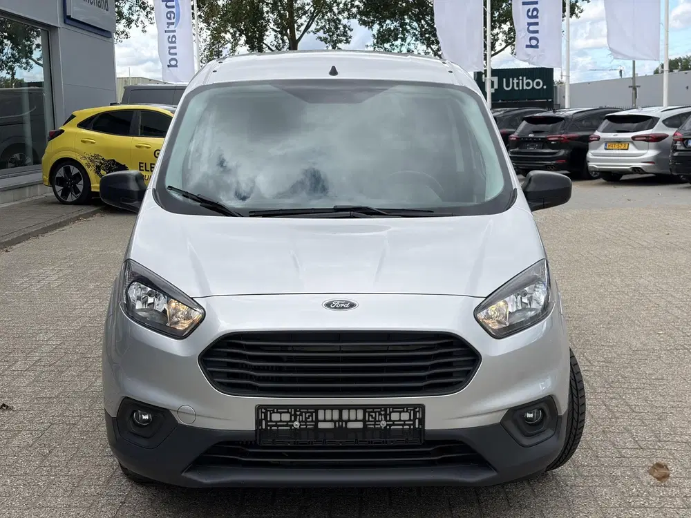 Ford Transit Courier 1.0 Trend EcoBoost S&S uit 2021, foto 2