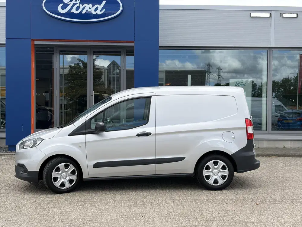 Ford Transit Courier 1.0 Trend EcoBoost S&S uit 2021, foto 4